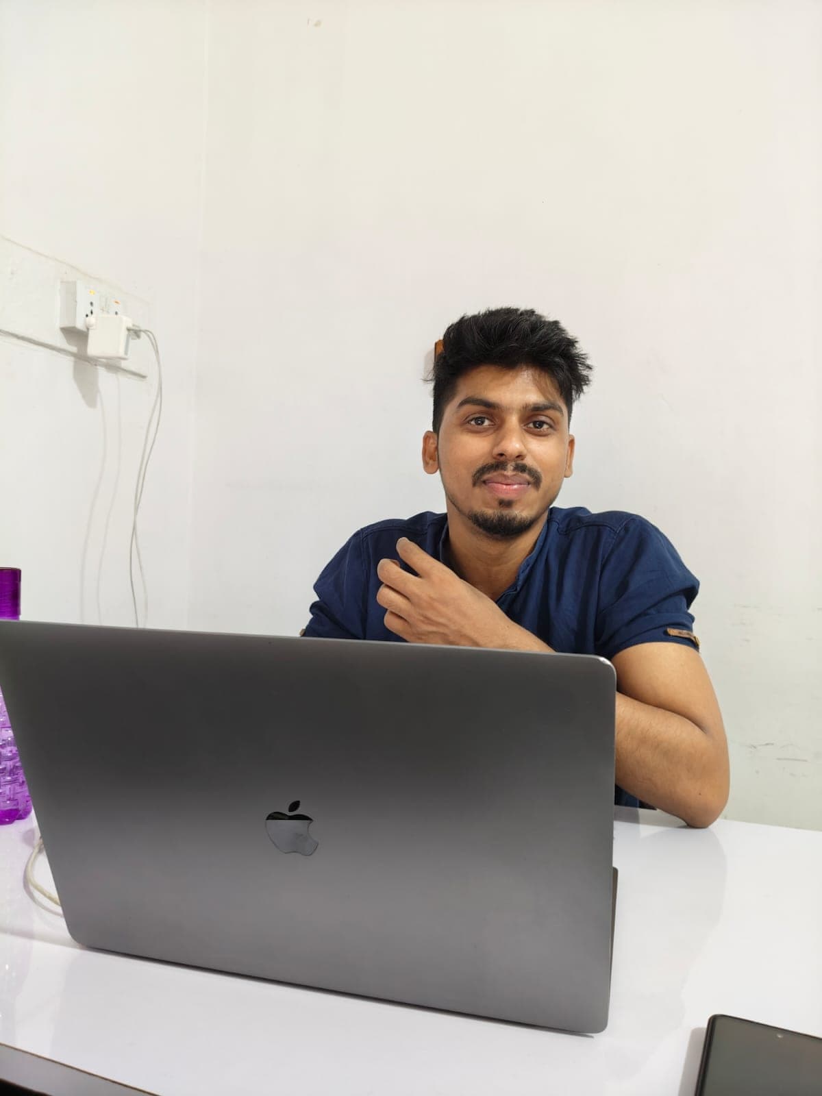 Eallen Karna, Founder of Lacspace